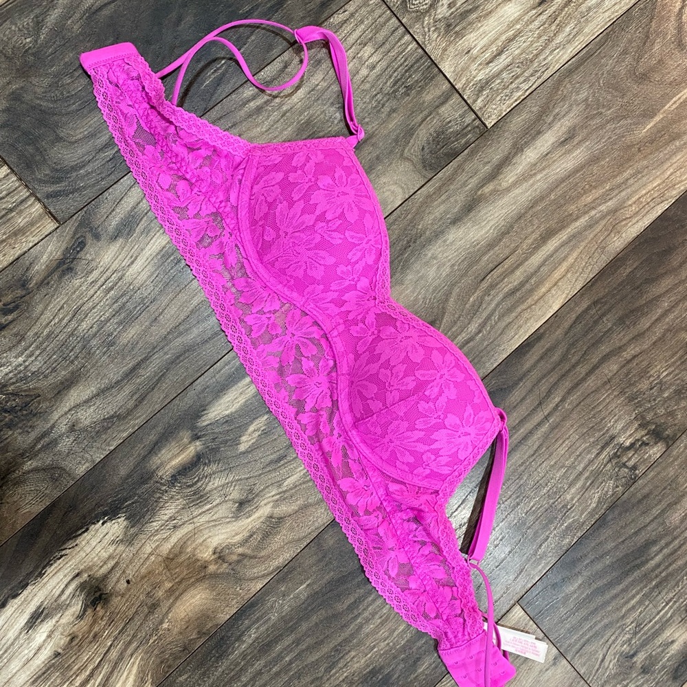 PINK || Bra